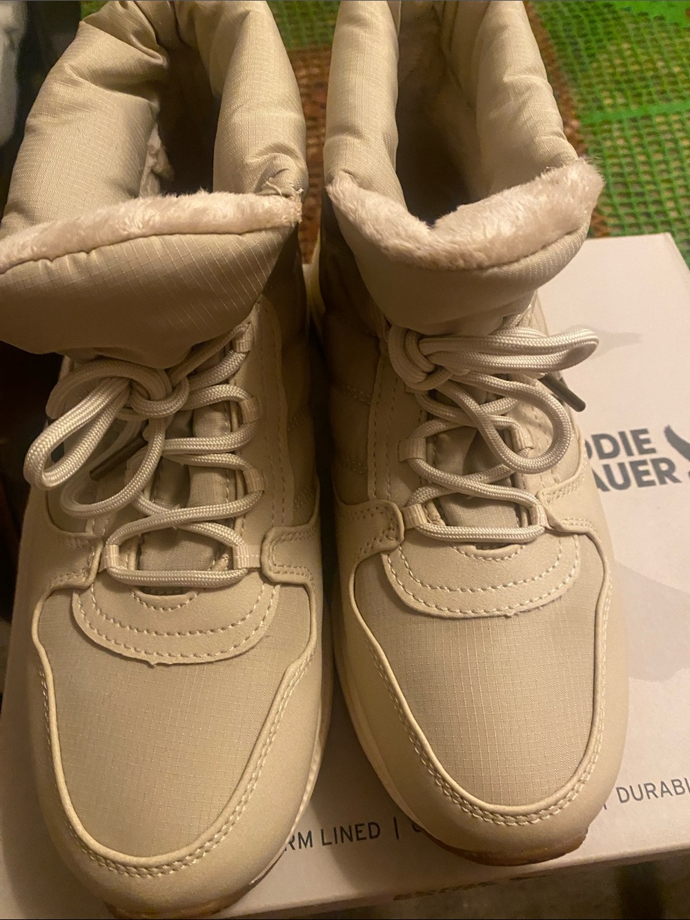 Eddie Bauer Cream Winter Lace-Up Fur-Lined Boots
